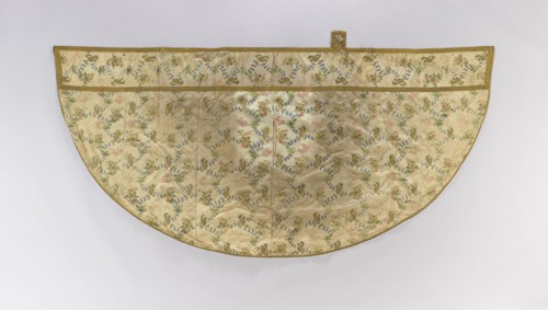 Church cope, creator unknown, origin unknown, liturgical vestment decorated with flowers, leaves