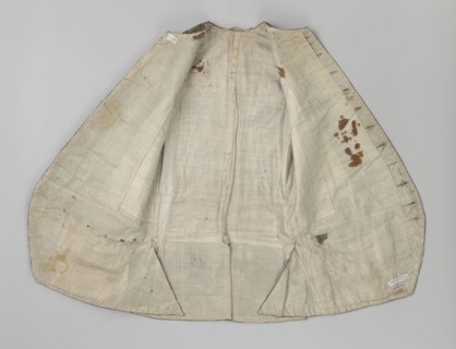 Vest, floral ornaments, patterned fabrics, Fastened to the neck with 11 buttons. Flaps on the