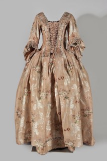 Two-piece robe à la française dress, silk in the colour of dried rose with motifs of colourful