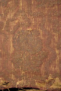 Fabric fragment, silk brocade brocaded grosgrain, 1st half of the 17th century, Italy. Red ground