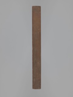 Double-sided gingerbread mould. Obverse: three hearts formed from laurel leaves, each enclosing an