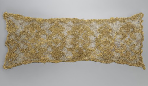Fragment of lace, lace, 17th/18th century, Belgium, fabric, lace, width 31 cm, length 76 cm, A