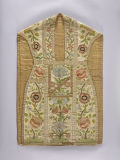 Chasuble, Mid-18th century, Poland. Liturgical vestment. Cotton lining. Length 110 cm, width 70 cm