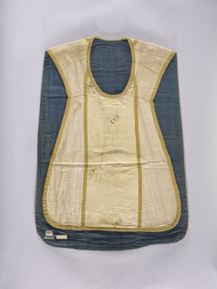 Chasuble, Liturgical vestment made in the 2nd half of the 18th century. Constructed of three types