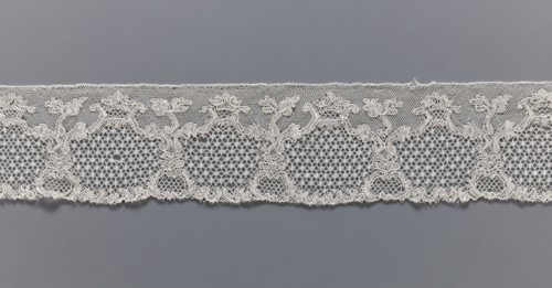 Lace fragment, purchased provenance noted, lace, Malines Mechelen lace, shell and plant pattern;