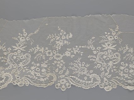 Lace fragment — shuttlecock;, Purchased provenance. Fashion accessory; needle lace and bobbin lace;