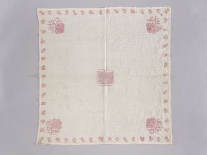 Velum made of white linen batiste; flat, pierced, double-sided embroidery. In the center, in a
