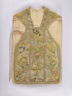 Chasuble, provenance, birds, flowers ornament, fruit ornament; liturgical vestment; plant
