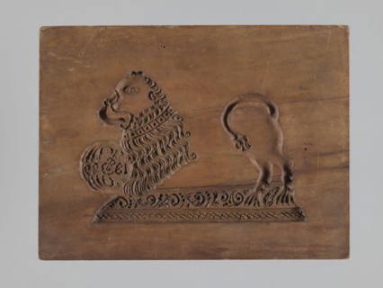 Double-sided gingerbread mould. Rectangular wooden form, height 25.8 cm, width 19.4 cm, depth 4.3