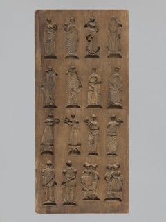 Double-sided gingerbread mould; obverse: 16 images of various figures; reverse: 12 depictions.