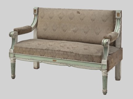 Sofa, upholstered seat, backrest, armrests, carved, lacquered white and green. Front legs turned,