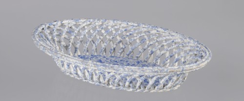 Openwork basket. Faience and porcelain factory, Cmielów est. 1804. Openwork, basket with an oval