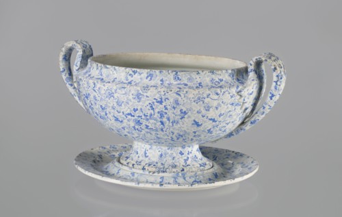 Vase, Cmielów faience and porcelain factory; 1804–, — wallpaper patterns, orchids, plant and floral