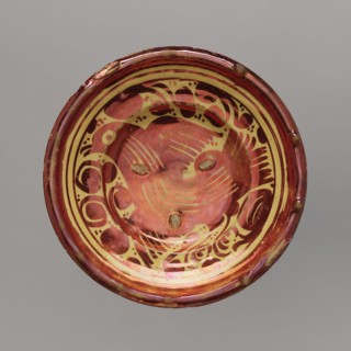 Plate, Manises ceramic center; ca. 1400-,  manufacturer author, mirrors decoration, birds