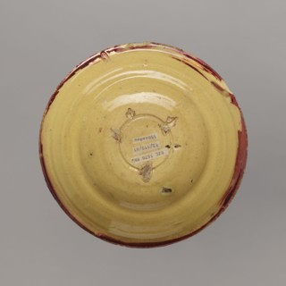 Plate, Manises ceramic center; ca. 1400-,  manufacturer author, mirrors decoration, birds