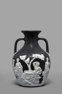 Portland Vase, copy, Josiah Wedgwood & Sons Stoke-on-Trent; pottery manufactory; 1790–1895.