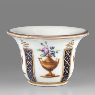 Toilet vessel for collecting tears or rubbing rouge?, Kaiserliche Porzellanmanufaktur in Wien
