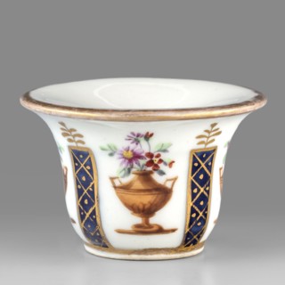 Toilet vessel for collecting tears or rubbing rouge?, Kaiserliche Porzellanmanufaktur in Wien