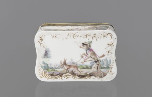 Snuffbox tin, Koenigliche Porzellain Fabrique, Meissen 1710–1763. Tall rectangular snuffbox with