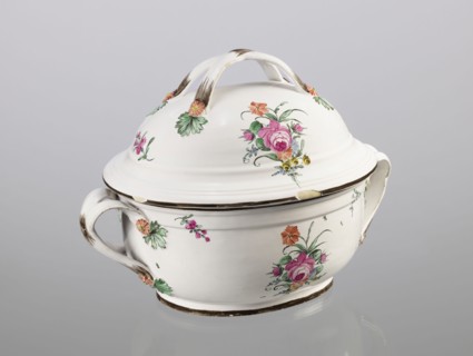 Vase with lid, Prószków Slaski faience factory 1763–1853, egg-shaped soup tureen with a lid in the