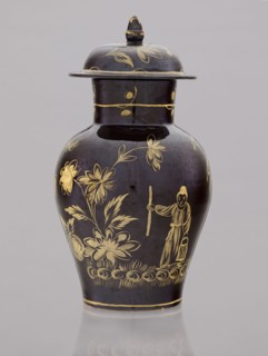 Kuan-type vase with cover, faience manufactory Bielino 1779–1800. Maker: Karol Wolff fl. ca. 1800.