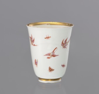 Teapot, Koenigliche Porzellain Fabrique, Meissen 1710–1763. Maker: Meissen. Teapot, slender, tall,