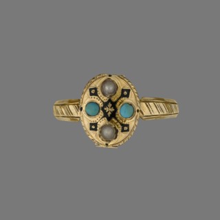 Ring by Romain Doreau fl. 1848–1863, jeweler. Oval gold ring with a band that widens slightly and