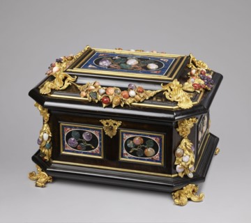 Jewel box, pietra dura technique. Jewel box made of blackened wood, partly ebony, cuboid with