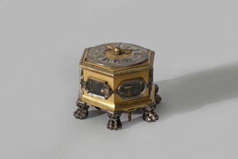 Tiled clock, Zoll, Beniamin fl. 1715–1760 clockmaker, lion's paws, plant tendril, winged putti