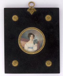 Portrait of a woman reading a book, unknown author amateur; books; woman; full-face portrait;