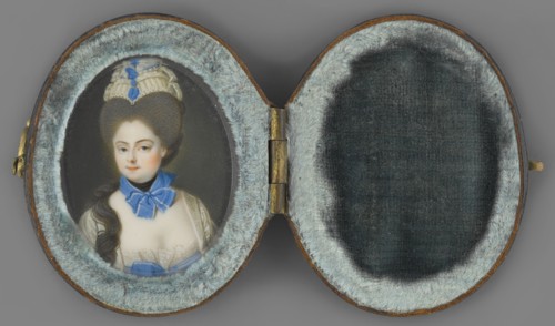 Portrait of a woman in a gray wig. Unknown artist. Aristocratic female three-quarter portrait, bust
