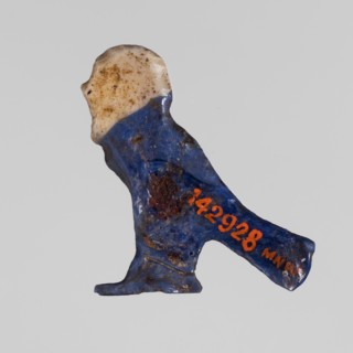 Amulet - Ba, ba myth., Egyptian religion; grave good: white human head on navy blue bird