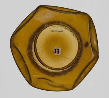 Vessel, Goluchów Greater Poland Voivodeship, vessel, height 10.2 cm, width 13.2 cm, A close-up view