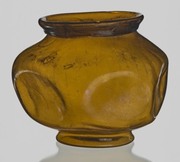 Vessel, Goluchów Greater Poland Voivodeship - place of origin, vessel, height 10.2 cm, width 13.2
