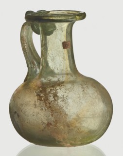 Jug, spherical flattened body, cylindrical neck, flared spout and ribbon-shaped handle with