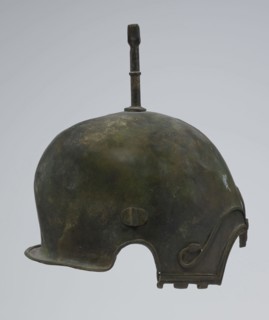 Bronze helmet, 4th–3rd century BC, Italy, armament; height 27 cm without cheek guards, width 19.8