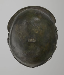 Bronze helmet, 4th–3rd century BC, Italy, armament; height 27 cm without cheek guards, width 19.8