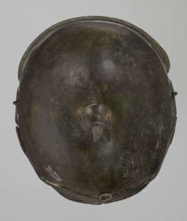 Bronze helmet, 4th–3rd century BC, Italy, armament; height 26.5 cm without cheek guards, width 19.8