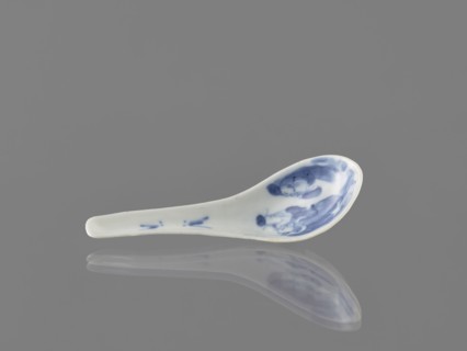 Spoon, ceramic, blue-and-white porcelain, figurative scenes with bats iconography, cutlery,