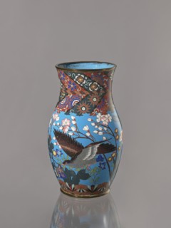 Vase, Doves, flowers iconography; Japanese art; Japanese culture; birds; Meiji 1868–1912; peonies;