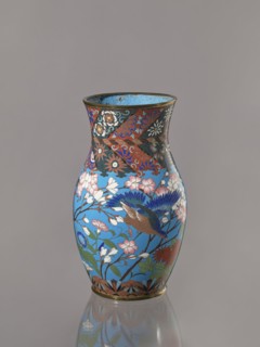 Vase, Doves, flowers, birds, lilies, chrysanthemums, wolfberries, sakura, butterflies, dragonflies