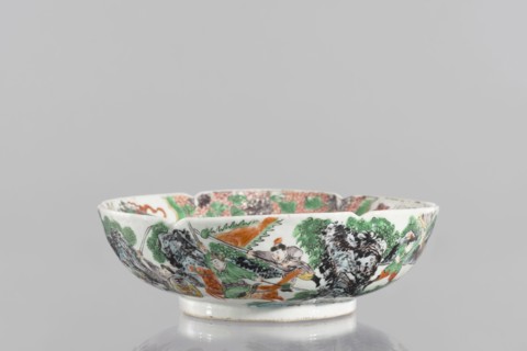 Bowl, porcelain body with white transparent glaze; decoration painted with overglaze enamel paints