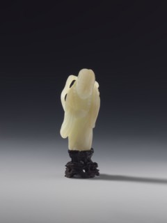 Monk with a rosary around his neck, figurine, monk subject, Chinese, Qing dynasty 1644–1911, full