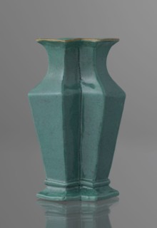 Vase, gift, Chinese, Qing dynasty 1644–1911, ceramics. Covered with a turquoise glaze with