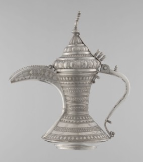 Teapot, Persian, Qajar dynasty 1785–1925. Teapot/kettle for beverages coffee/tea, ceramic metal