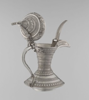 Teapot, Persian, Qajar dynasty 1785–1925. 19th–20th century Iran. Teapot/kettle for beverages