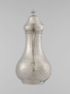 Teapot with a lid, Islamic art, Turkish, Ottoman dynasty 1299–1922, 19th century, Turkey; vessel