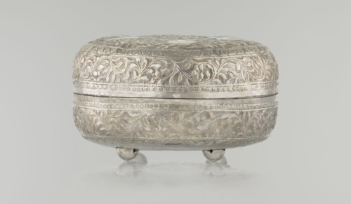 Box with lid, Islamic art, Turkish, Ottoman dynasty 1299–1922, plant motifs, geometric motifs, 19th