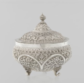 Vessel with a lid; creator, 19th century; Turkish, Ottoman dynasty 1299–1922; Islamic art; plant