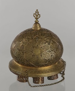 Lamp, Islamic art, Arabic culture; metal oil lamp with Arabic inscriptions and geometric ornament;